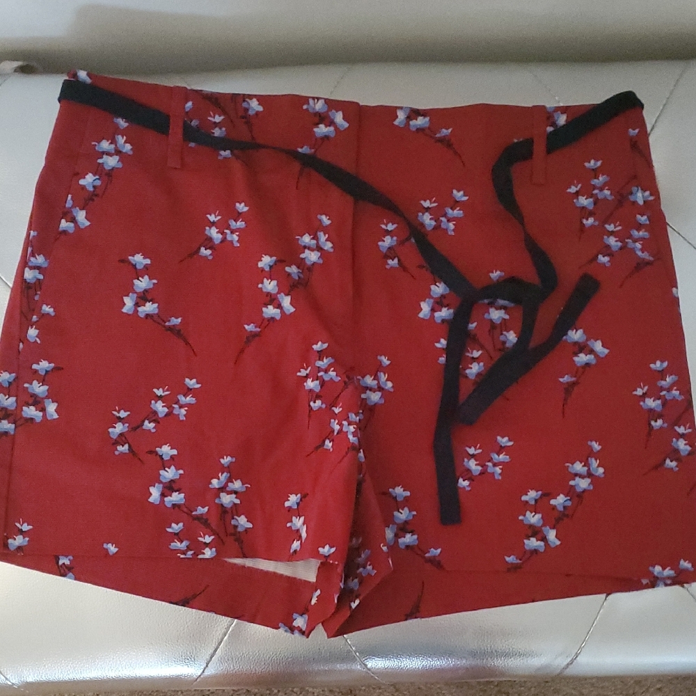 LOFT Red Floral High Waist Women's Shorts